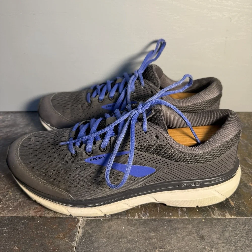 Brooks Dyad 10 Black Ebony Blue Womens Size 9.5